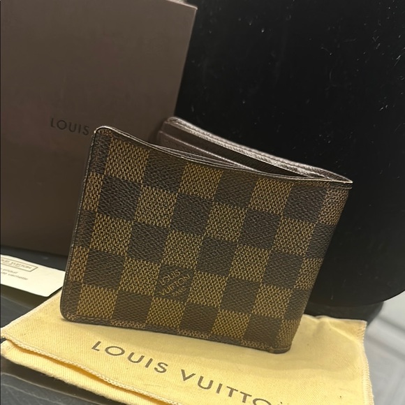 Louis Vuitton Damier Ebene Florin Wallet - Picture 6 of 11